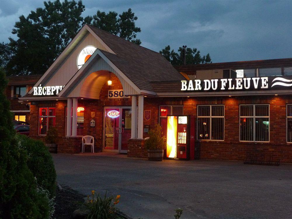 Motel Du Fleuve Brossard Ngoại thất bức ảnh