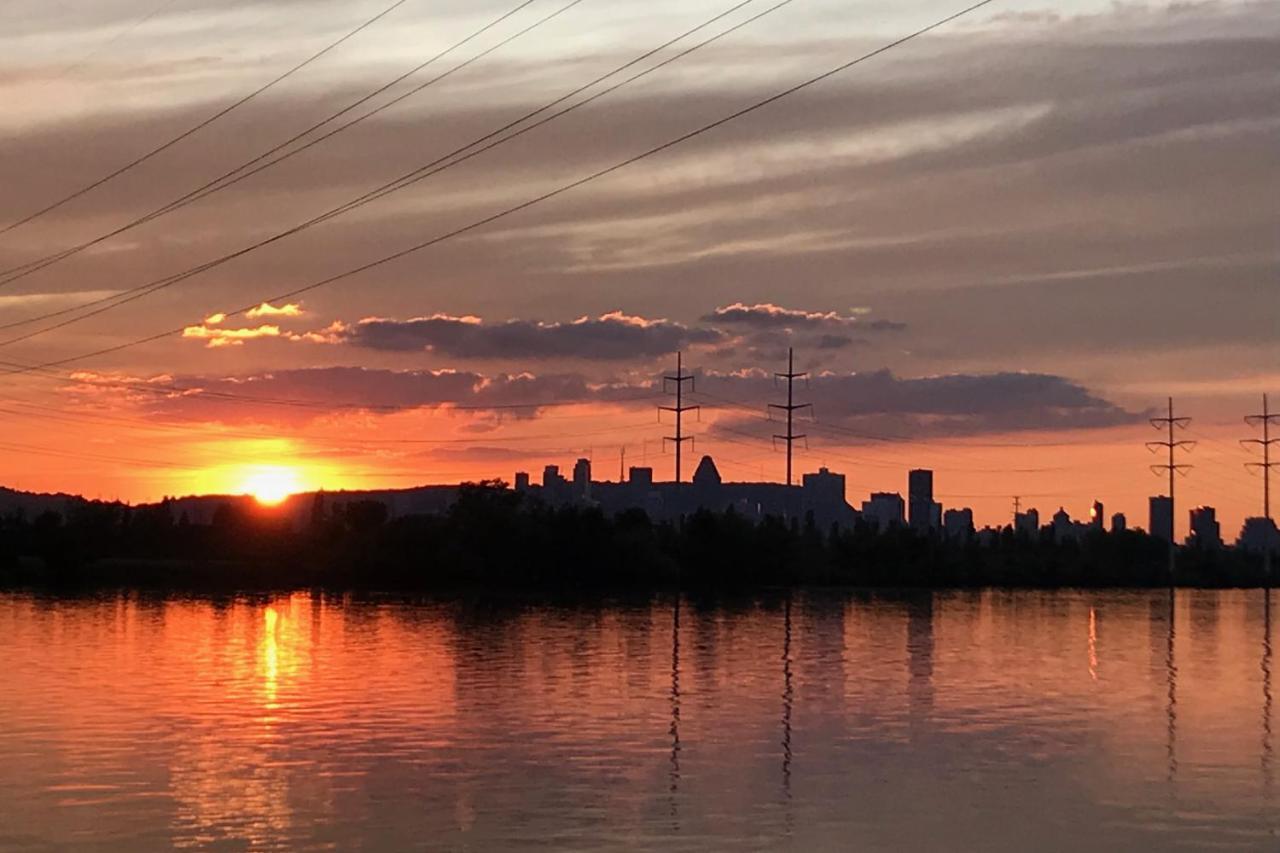 Motel Du Fleuve Brossard Ngoại thất bức ảnh